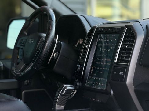 Used 2018 Ford F150 Raptor w/ Equipment Group 802A Luxury image 22