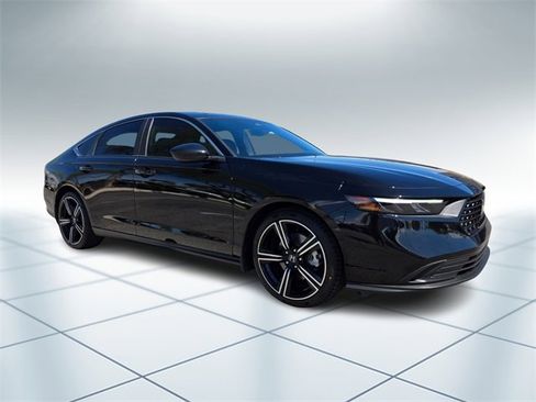 Certified 2024 Honda Accord Sport image 2