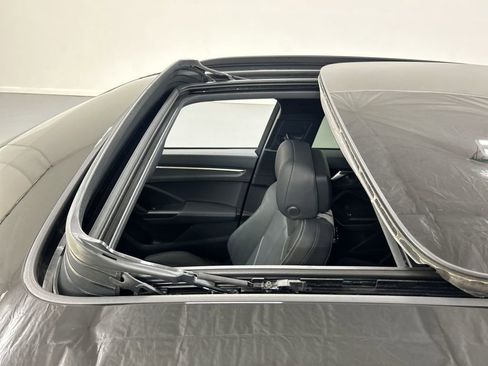 Used 2024 Audi Q3 2.0T Premium Plus w/ Premium Plus Package image 19