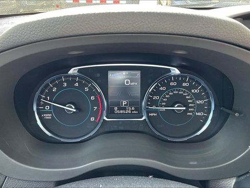 Used 2018 Subaru Forester 2.5i Touring w/ Popular Package #2 AWD/4WD image 13