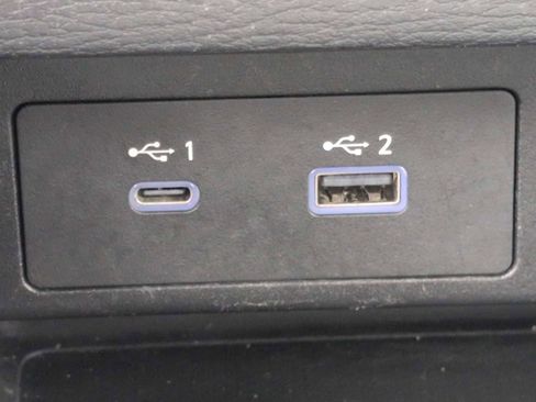 Used 2022 Mitsubishi Outlander ES image 29