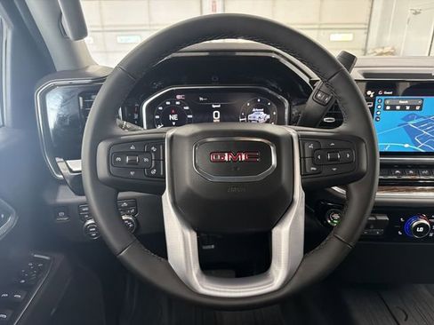 New 2026 GMC Sierra 1500 Elevation w/ X31 Off-Road Package AWD/4WD image 31