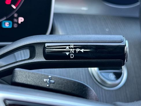 Used 2025 Mercedes-Benz C 300 C 300 image 18