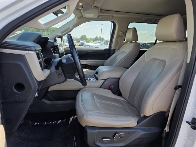 Used 2022 Ford Expedition Max Limited AWD/4WD image 14