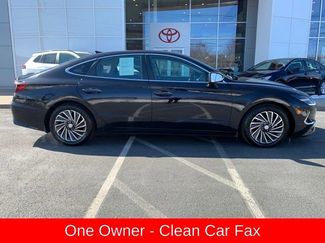Used 2023 Hyundai Sonata Limited w/ Cargo Package FWD video 2