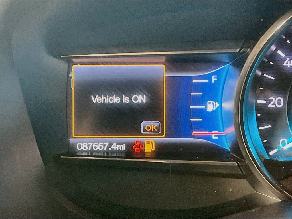 Used 2018 Ford Explorer Limited AWD/4WD image 11