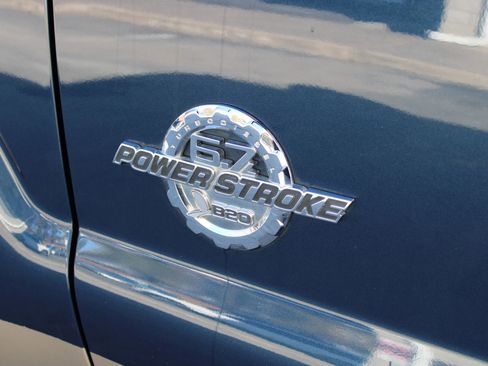 Used 2013 Ford F250 Lariat w/ Lariat Interior Pkg AWD/4WD image 25
