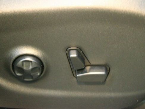 Used 2020 Jeep Cherokee High Altitude image 12