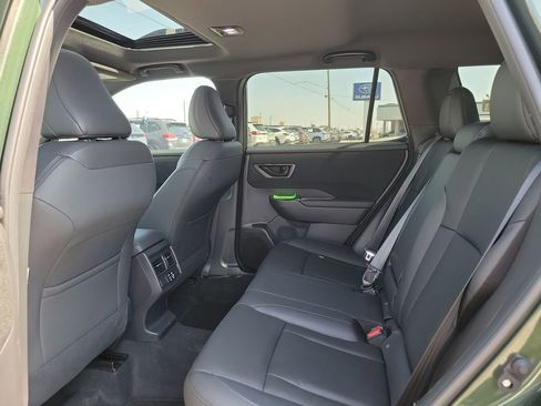 Used 2026 Subaru Outback Premium AWD/4WD image 13