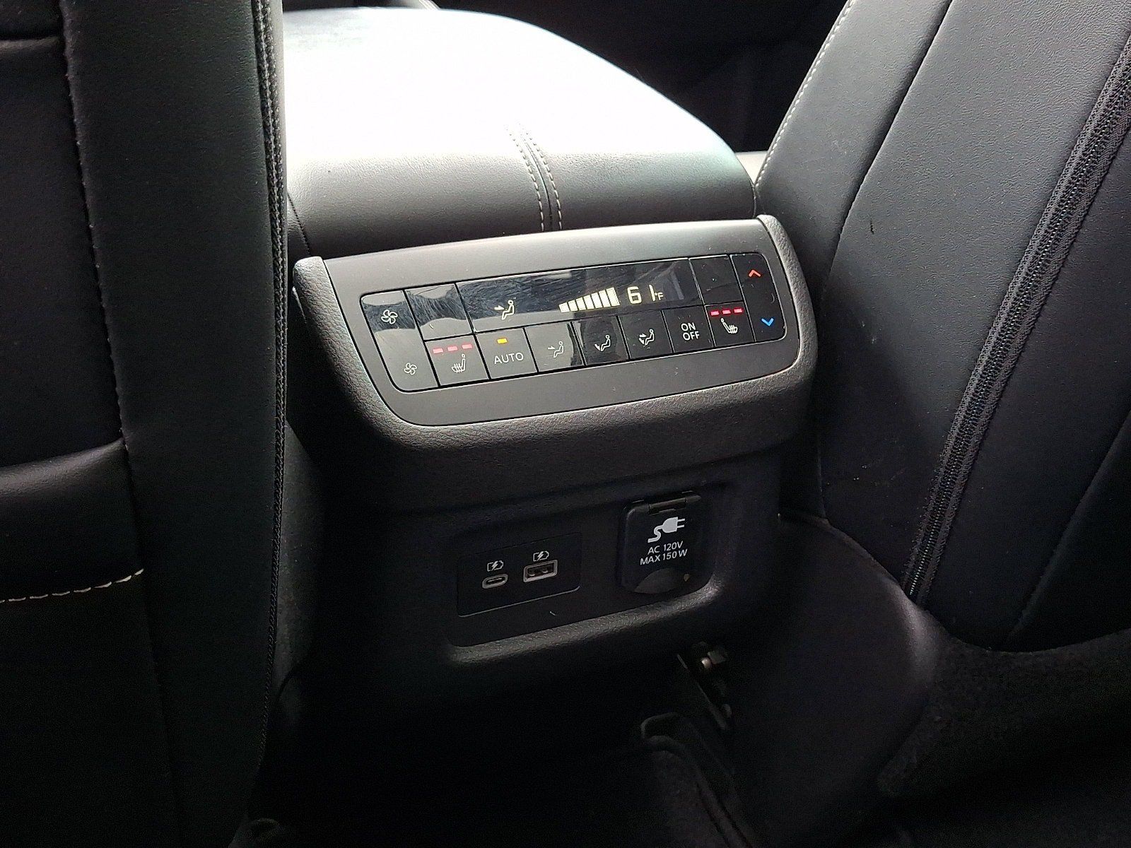 Certified 2023 Nissan Pathfinder Platinum AWD/4WD image 12