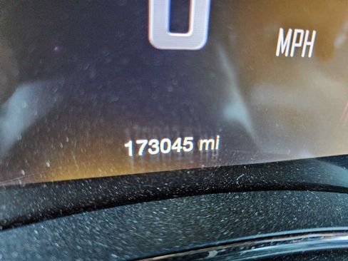Used 2018 Dodge Durango R/T w/ Blacktop Package RWD image 28