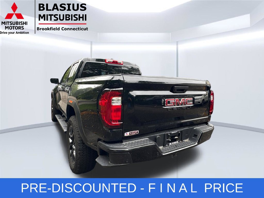 Used 2024 GMC Canyon Denali w/ LPO, Denali Black Edition AWD/4WD image 11