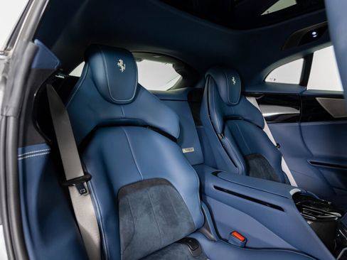 Certified 2025 Ferrari Purosangue AWD/4WD image 34