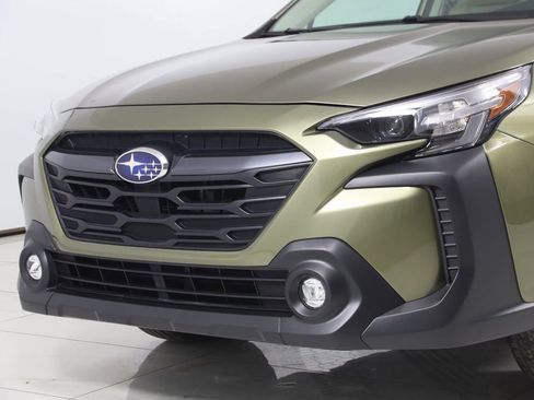 Used 2025 Subaru Outback Premium image 50