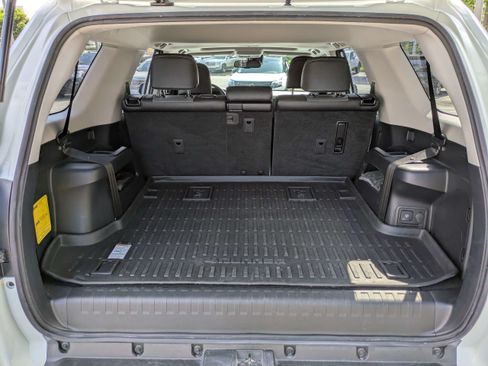 Used 2023 Toyota 4Runner SR5 Premium w/ Moonroof Package RWD image 13