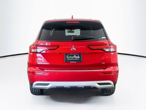 Used 2024 Mitsubishi Outlander SE AWD/4WD image 7