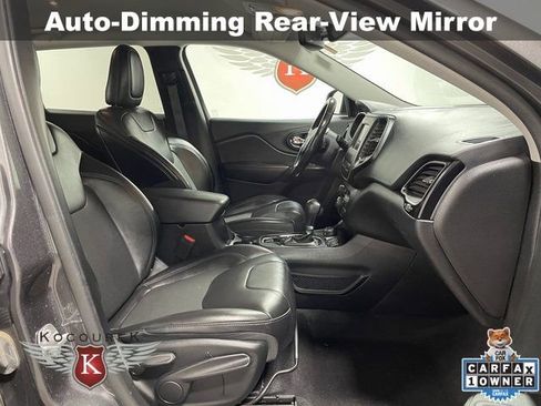 Used 2020 Jeep Cherokee Latitude Plus w/ Cold Weather Group AWD/4WD image 23