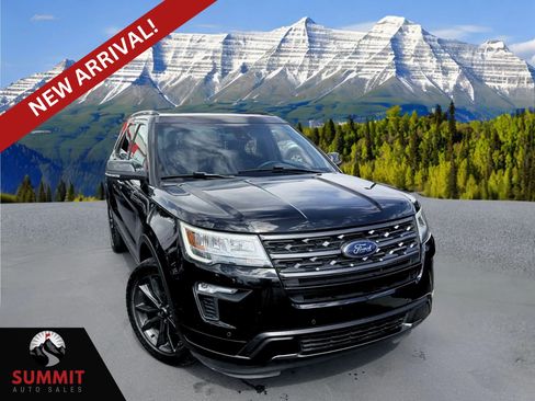 Used 2018 Ford Explorer XLT w/ Equipment Group 202A AWD/4WD image 1