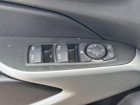 New 2026 Chevrolet Trax LS w/ LS Convenience Package FWD image 11