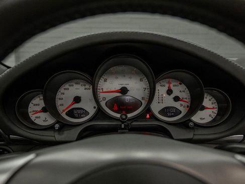 Used 2006 Porsche 911 Carrera S image 22