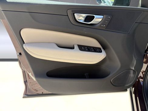 New 2026 Volvo XC60 B5 Core w/ Climate Package image 21