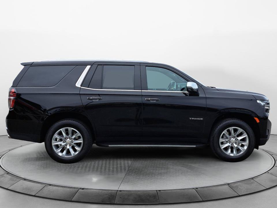 Used 2024 Chevrolet Tahoe Premier AWD/4WD image 8