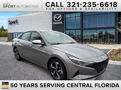 Used 2023 Hyundai Elantra SEL w/ Convenience Package