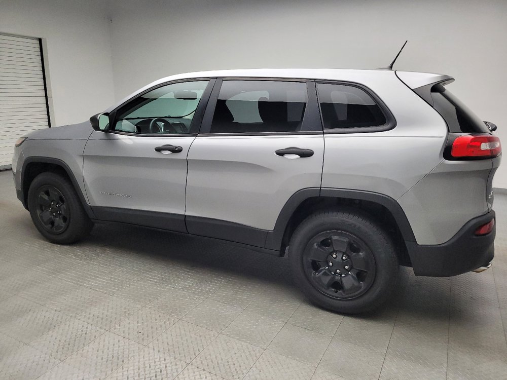 Used 2014 Jeep Cherokee Sport w/ Trailer Tow Group AWD/4WD image 3