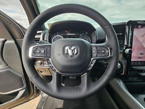Used 2026 RAM 1500 Laramie AWD/4WD image 18
