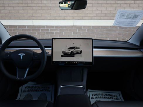 Used 2023 Tesla Model 3 Standard Range RWD image 30