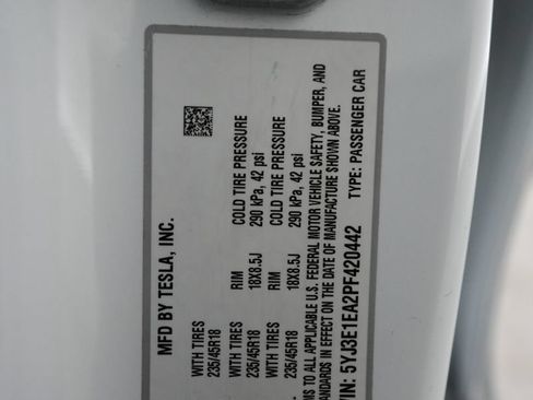 Used 2023 Tesla Model 3 Standard Range RWD image 28