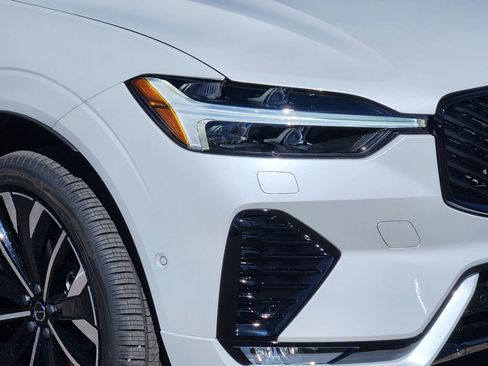 New 2026 Volvo XC60 B5 Ultra w/ Protection Package Premier image 28