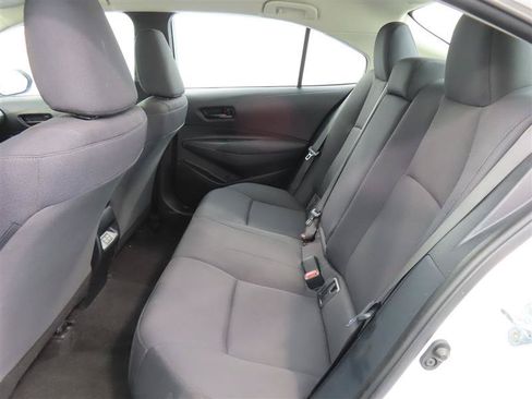 Used 2024 Toyota Corolla LE FWD image 28