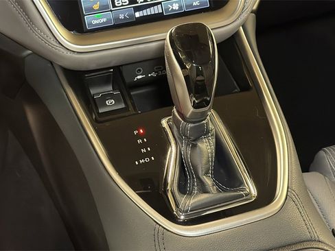 Used 2023 Subaru Legacy Premium image 21