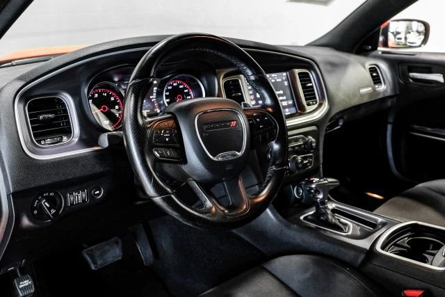 Used 2020 Dodge Charger R/T RWD image 4