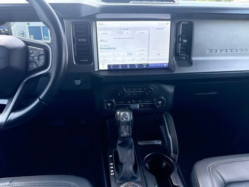 Used 2023 Ford Bronco Outer Banks AWD/4WD image 19