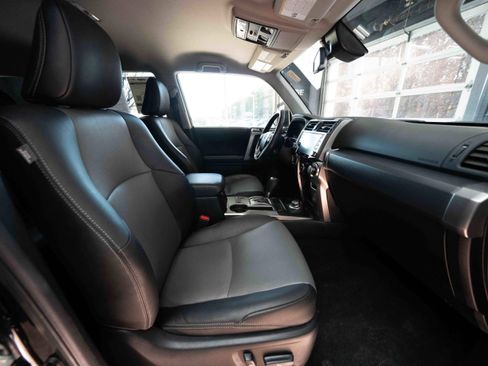 Used 2024 Toyota 4Runner SR5 Premium image 27