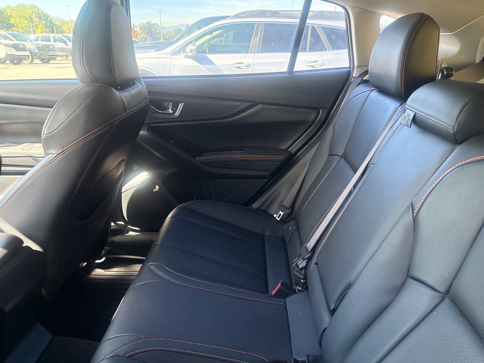 Used 2020 Subaru Crosstrek 2.0i Limited w/ Moonroof Package w/Navigation AWD/4WD image 9