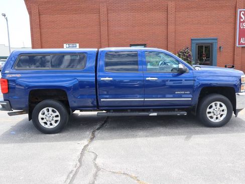 Used 2015 Chevrolet Silverado 2500 LTZ w/ LTZ Plus Package AWD/4WD image 9