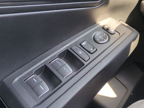 Used 2025 Honda Accord LX image 21