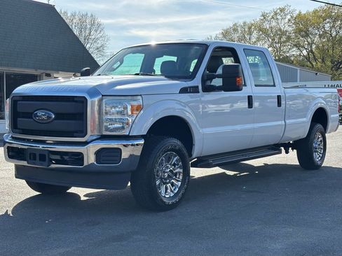 Used 2015 Ford F250 XL w/ Power Equipment Group image 8