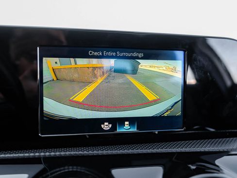 Used 2019 Mercedes-Benz A 220 4MATIC image 26