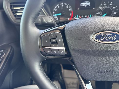 Certified 2022 Ford Escape SEL image 28