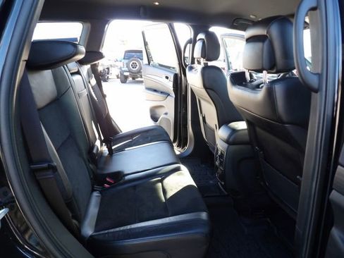 Used 2022 Jeep Grand Cherokee Laredo X AWD/4WD image 30
