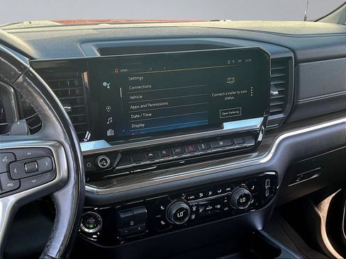 Used 2023 Chevrolet Silverado 1500 RST w/ Convenience Package II AWD/4WD image 12