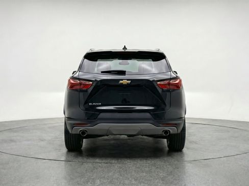 Used 2025 Chevrolet Blazer LT FWD image 7
