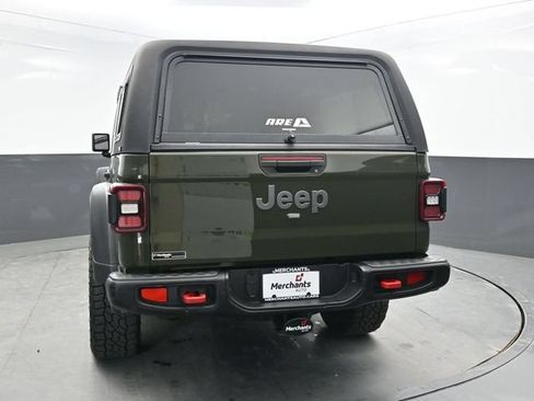 Used 2021 Jeep Gladiator Rubicon AWD/4WD image 5