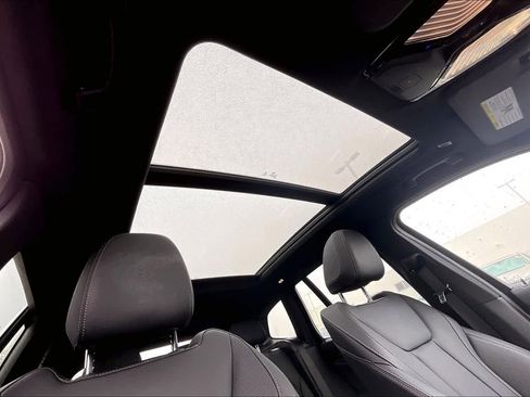 Used 2023 BMW X3 sDrive30i w/ Premium Package image 22