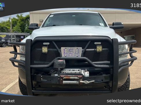 Used 2014 RAM 2500 Tradesman AWD/4WD image 2