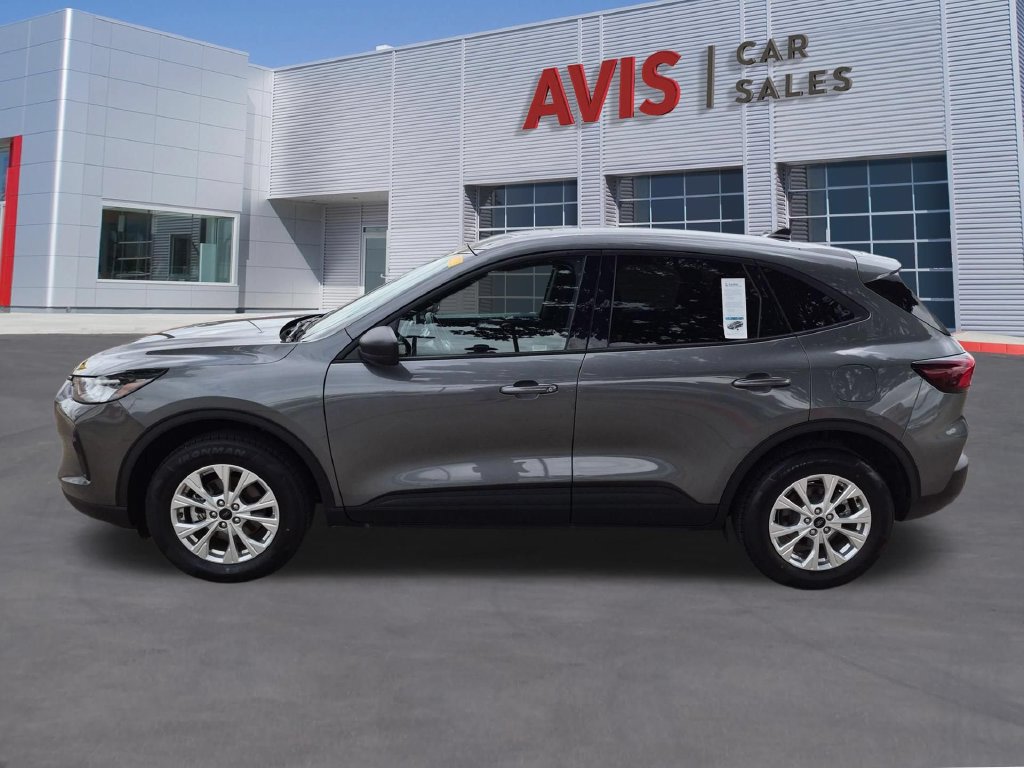 Used 2025 Ford Escape Active AWD/4WD image 10